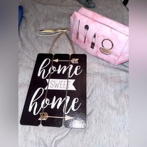 HOME SIGN & MAKE UP BAG